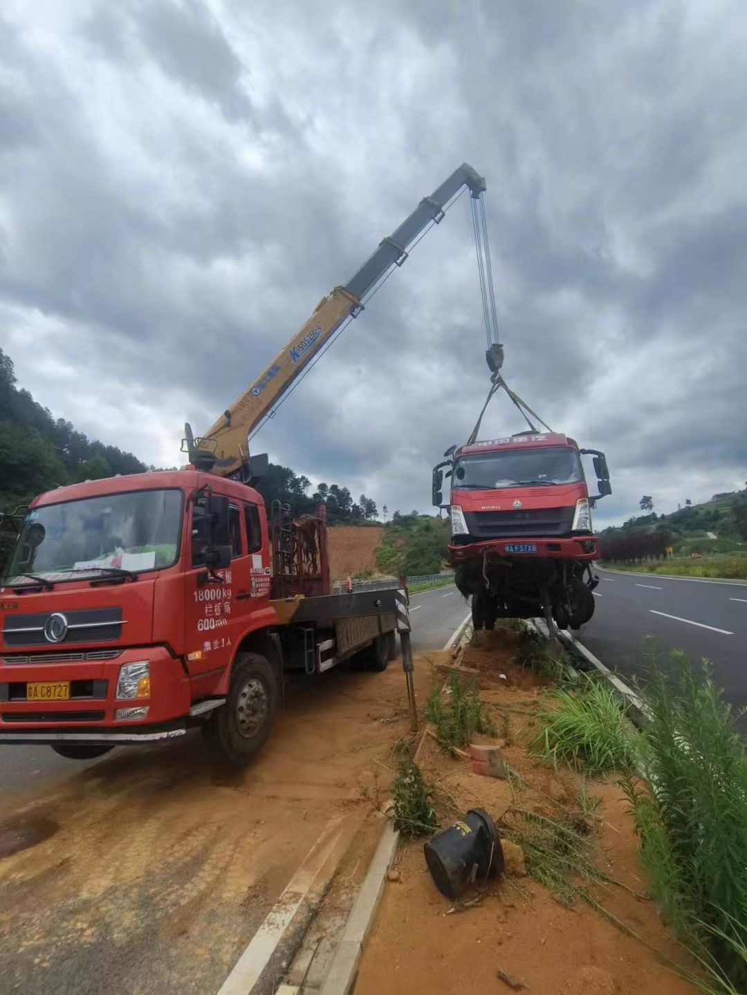 烈山区吊车出租公司在日常生活中对吊车要怎样检查