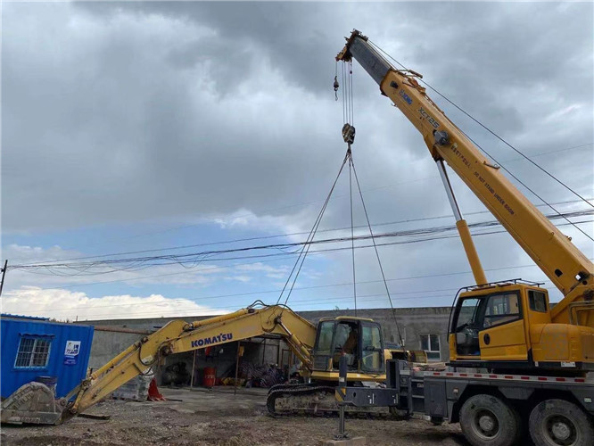 烈山区25吨吊车的工作半径是多少？